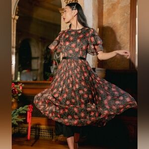 Ivy City Co Gianna Dress size 4 NWT